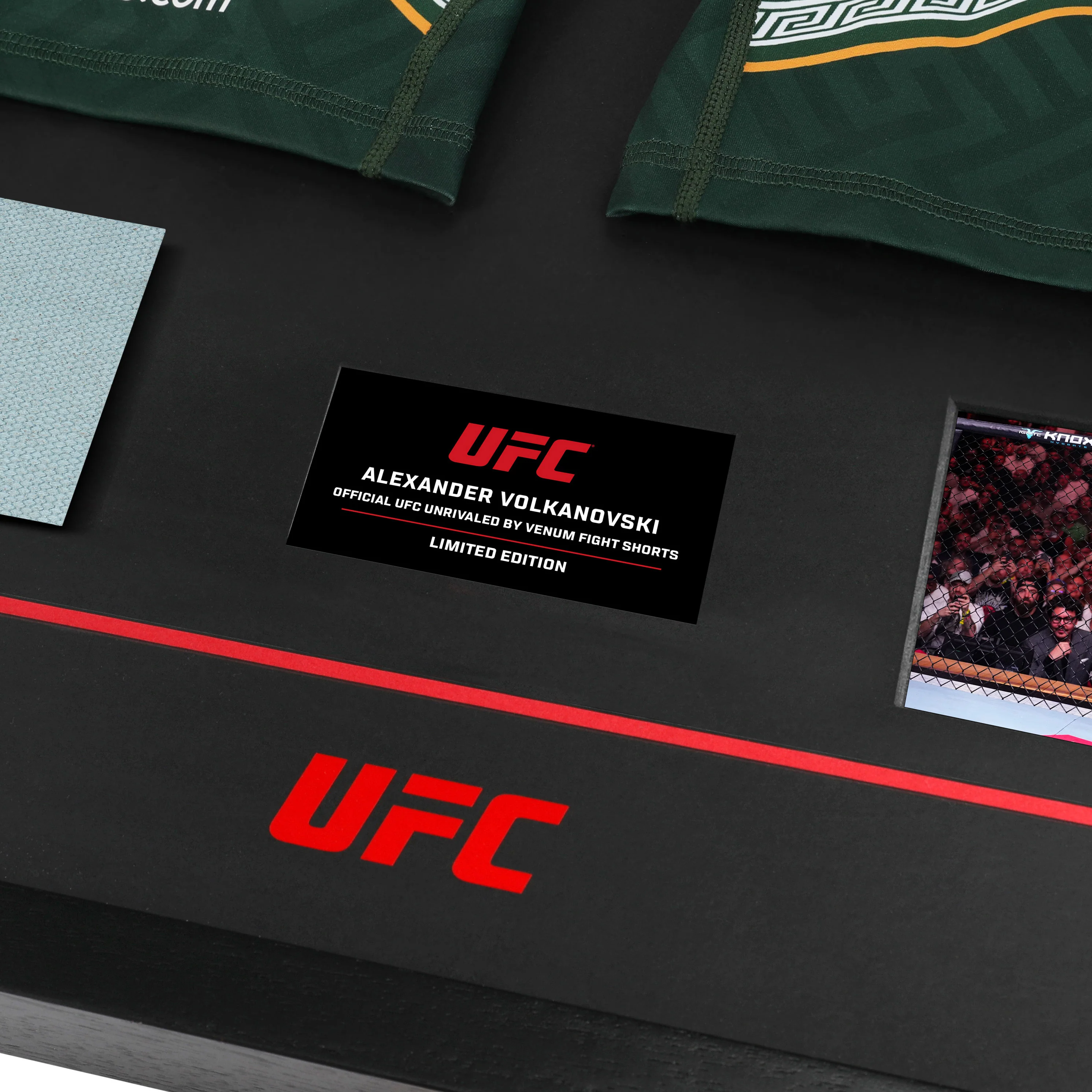 Alexander Volkanovski Limited Edition UFC 325 Venum Shorts & Canvas Display - Image 3