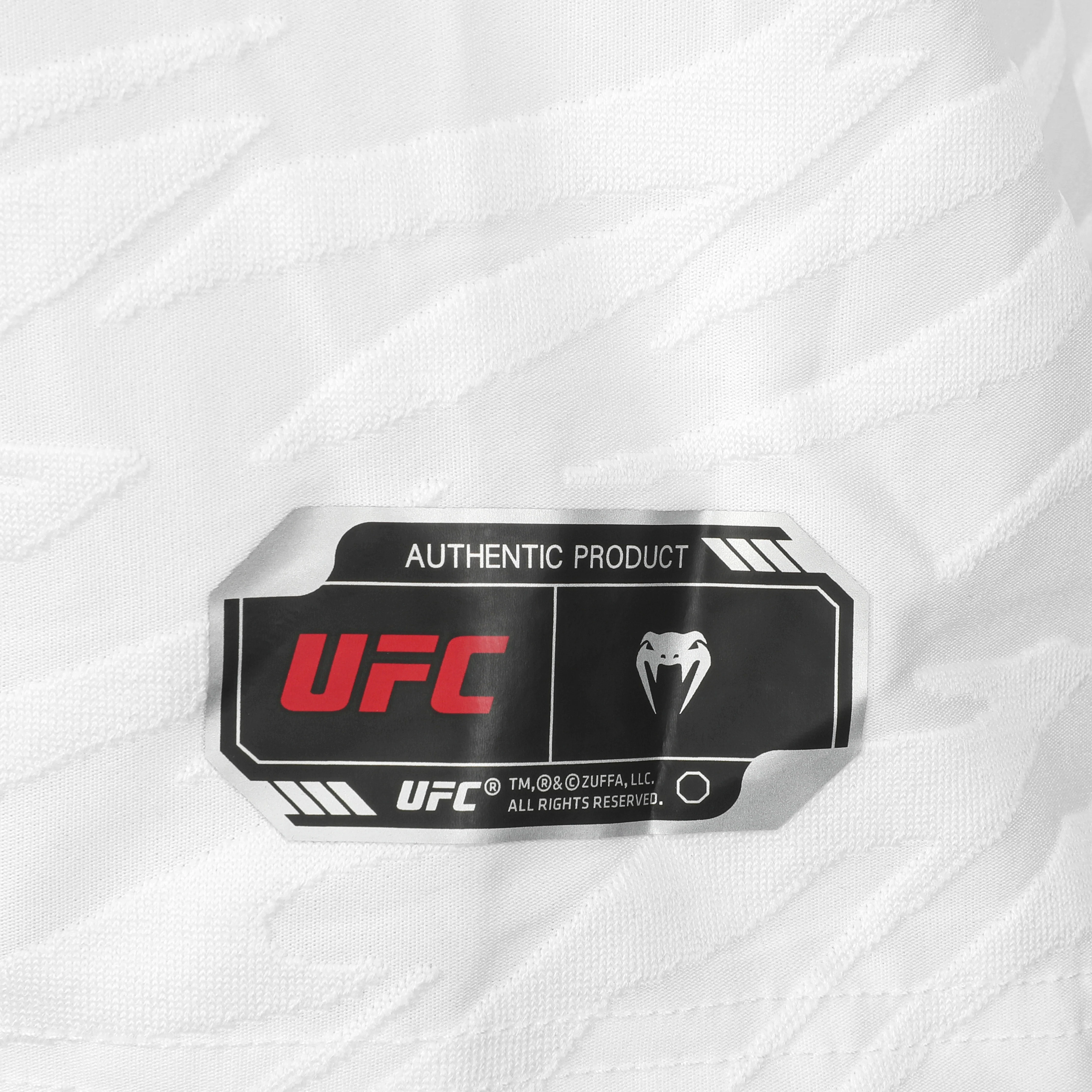 Alexia Thainara Signed 1-of-1 Fight Worn Jersey UFC Fight Night: Ulberg vs Reyes - Image 6