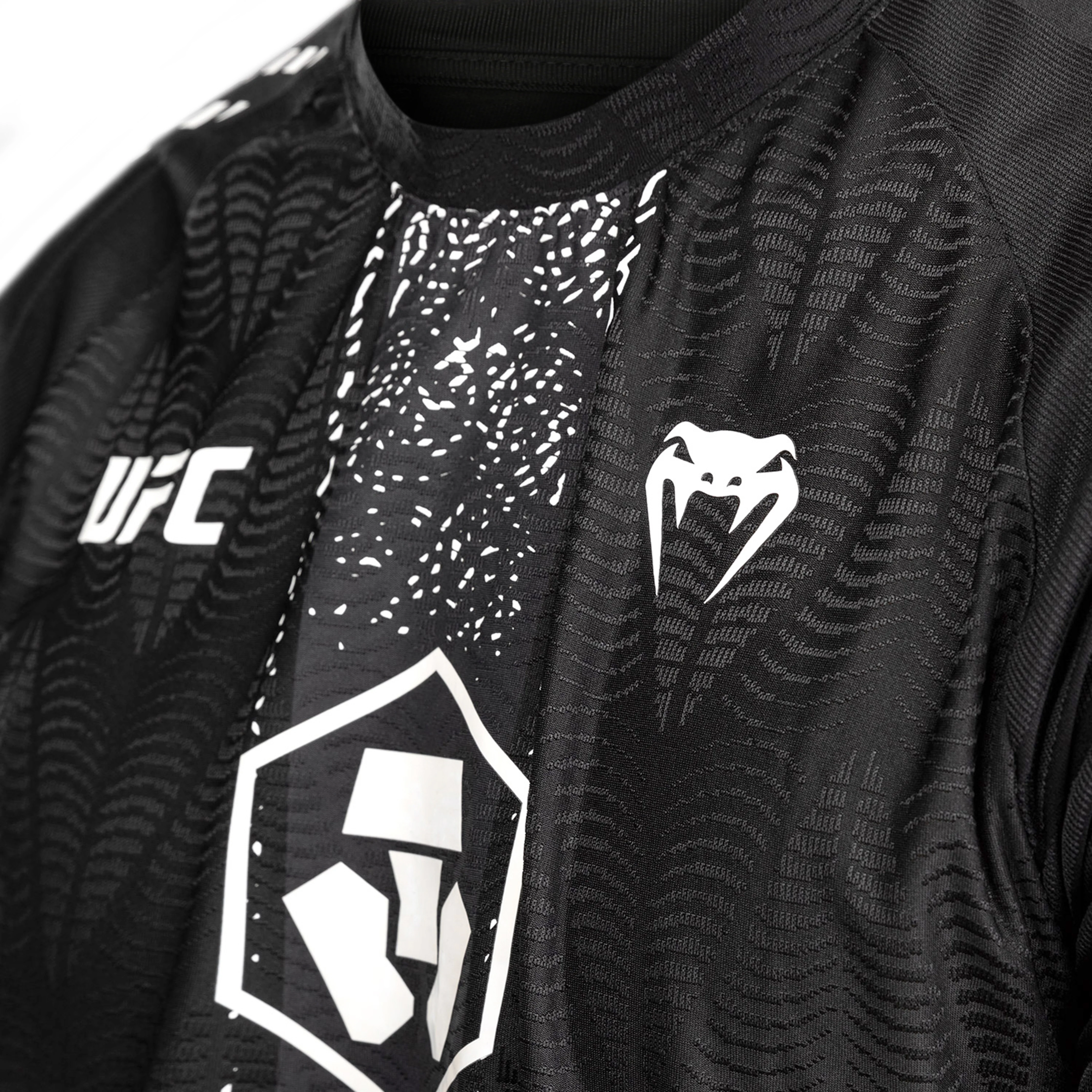 Mantas Kondratavičius Signed 1-of-1 Fight Worn Jersey UFC Fight Night: Evloev vs Murphy - Image 4
