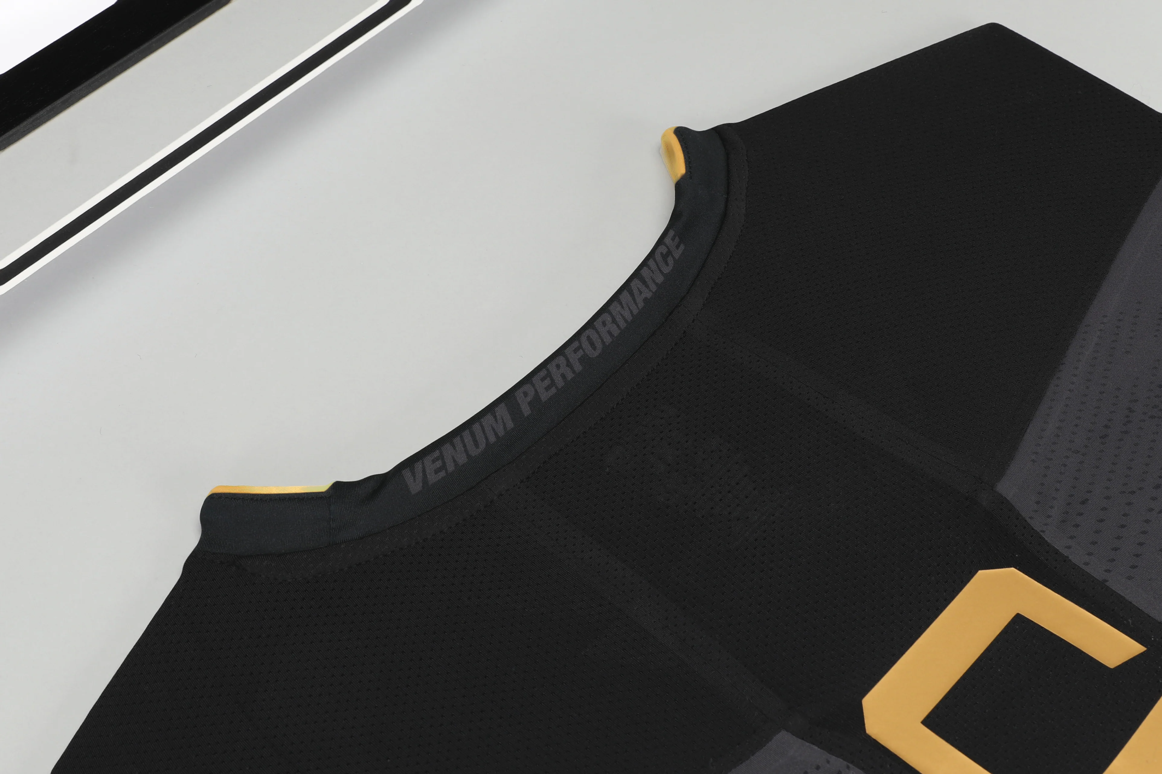 Michael Chandler Signed Black & Gold Venum Fight Night 2.0 Jersey - Image 5