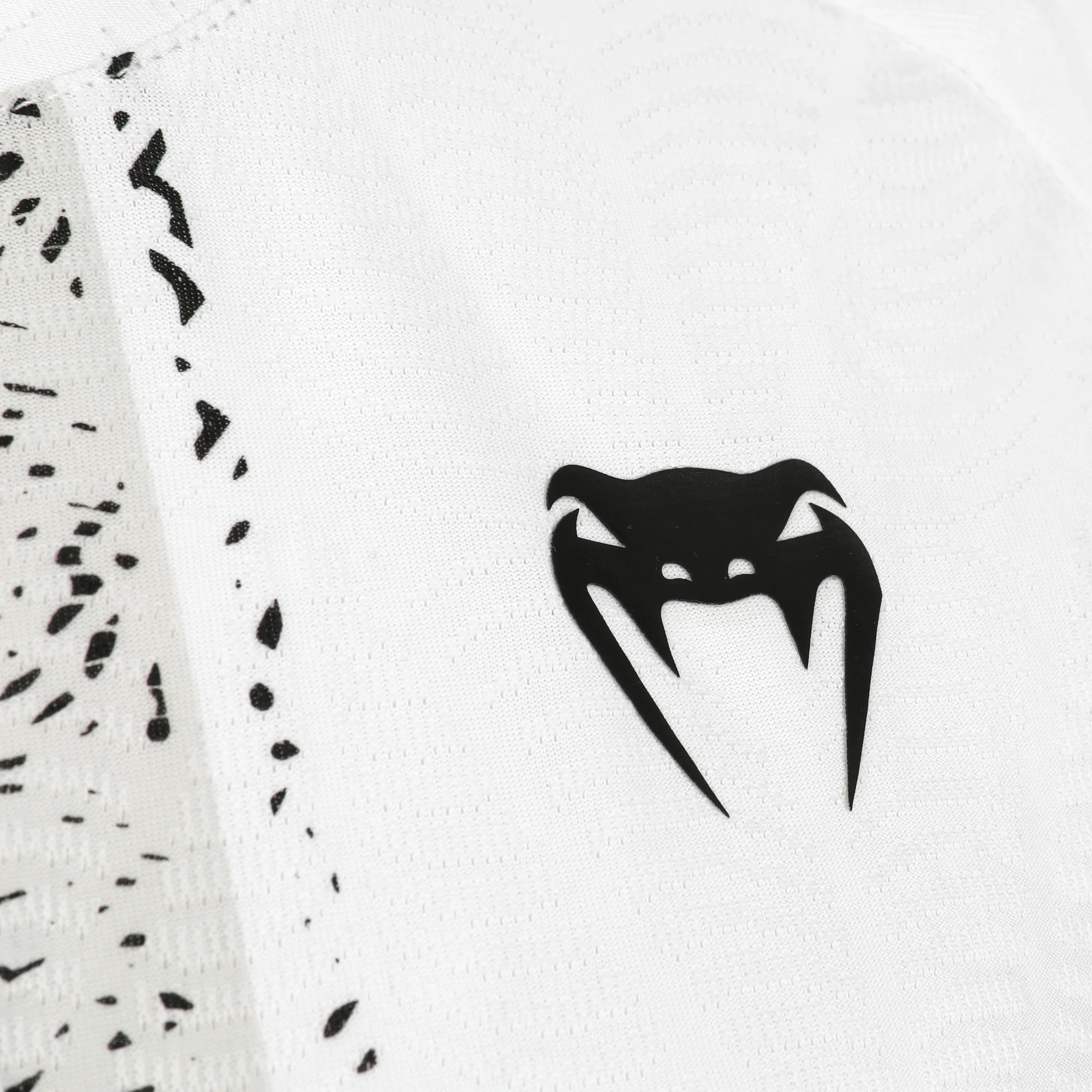 Brando Peričić Signed 1-of-1 Fight Worn Jersey UFC Fight Night: Della Maddalena vs Prates - Image 7