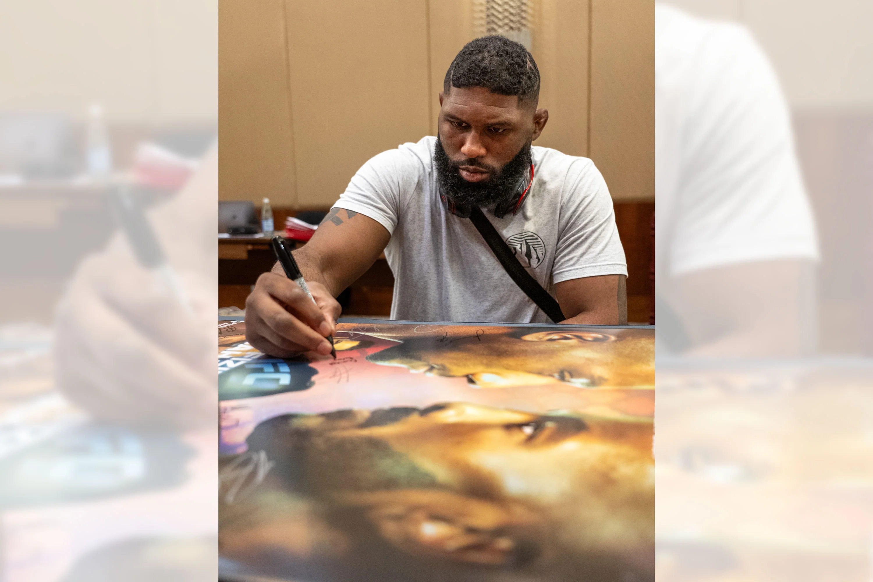 UFC Fight Night: Hill vs Rountree Jr Autographed Event Poster - Image 4